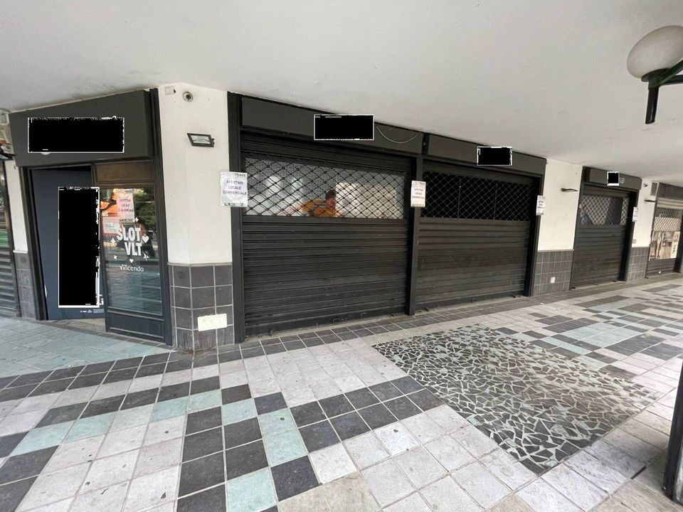 Erhvervsejendom i Ottaviano, Naples - foto 1