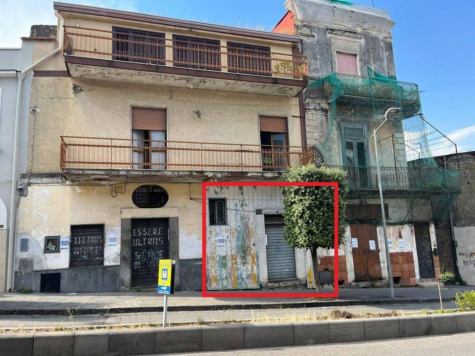 Erhvervsejendom i Ottaviano, Naples - foto 2
