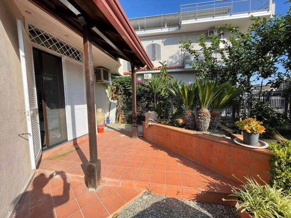 Villa a San Giuseppe Vesuviano, Naples - foto 1