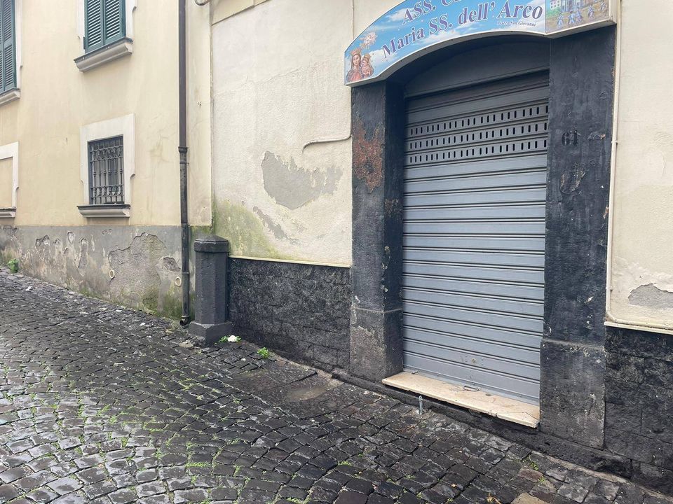 Erhvervsejendom i Ottaviano, Naples - foto 2