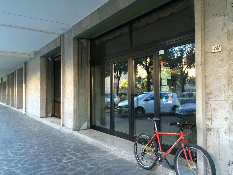 Erhvervsejendom i Pordenone, Pordenone - foto 1