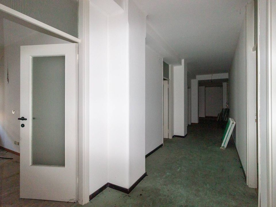 Erhvervsejendom i Pordenone, Pordenone - foto 1