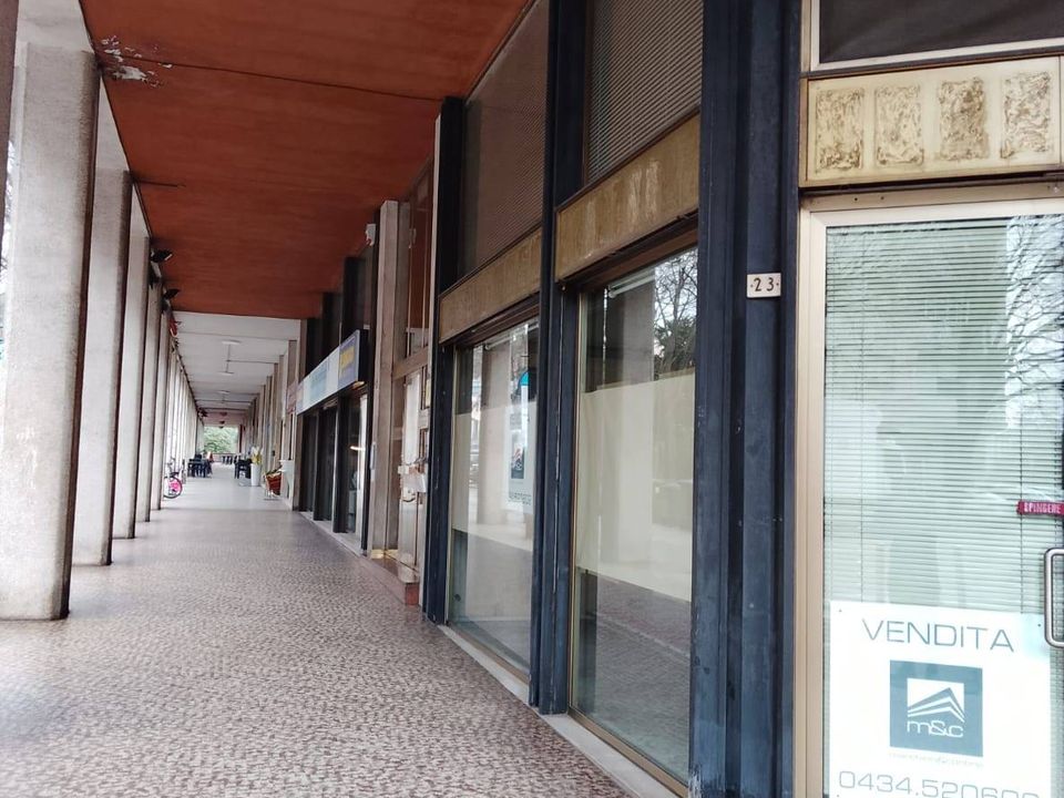 Erhvervsejendom i Pordenone, Pordenone - foto 4