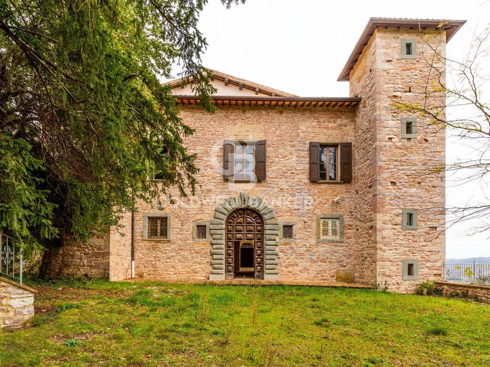Erhvervsejendom i Gubbio, Perugia - foto 1
