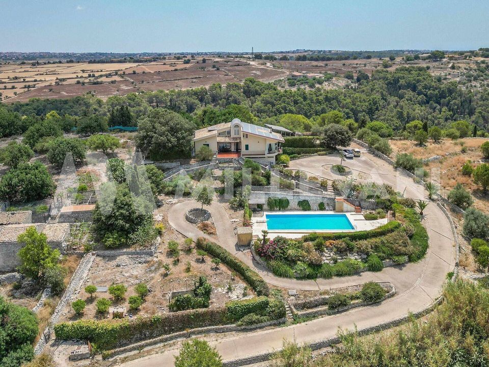 Villa a Modica, Ragusa - foto 1