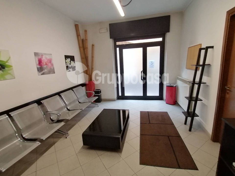 Erhvervsejendom i Magenta, Milan - foto 4