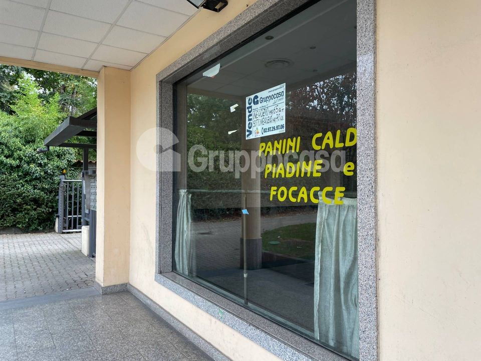 Erhvervsejendom i Magenta, Milan - foto 2