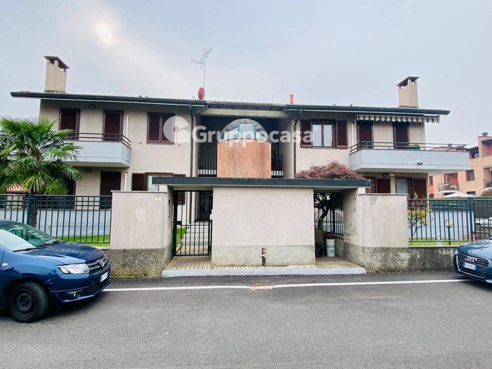 Erhvervsejendom i Robecco sul Naviglio, Milan - foto 3