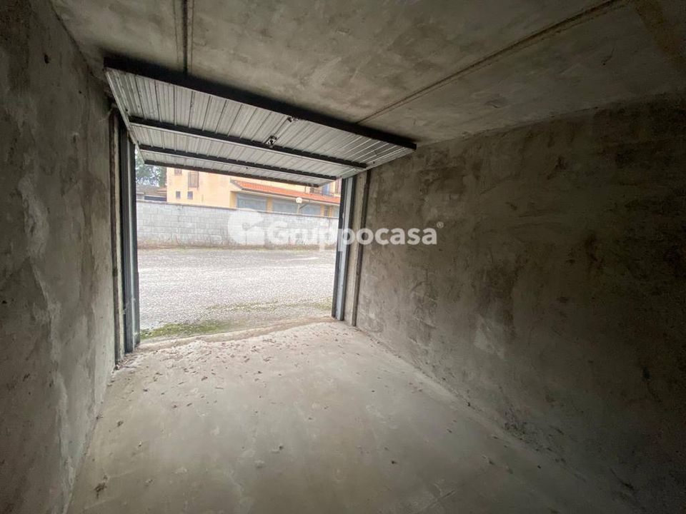 Parkeringsplads i Boffalora sopra Ticino, Milan - foto 3
