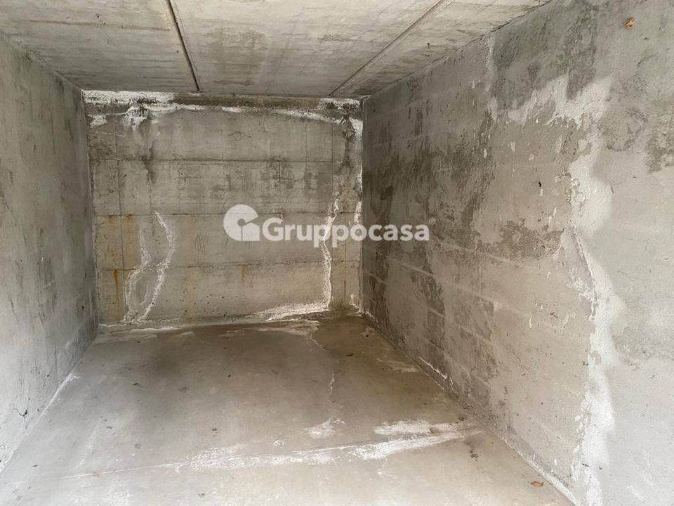 Parkeringsplads i Boffalora sopra Ticino, Milan - foto 5
