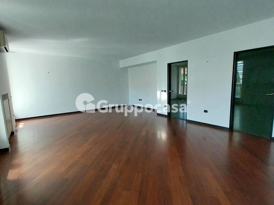 Erhvervsejendom i Magenta, Milan - foto 4