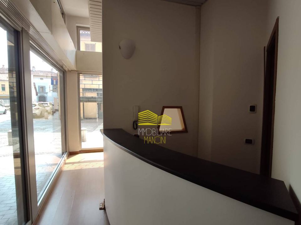 Erhvervsejendom i Trezzo sull'Adda, Milan - foto 3
