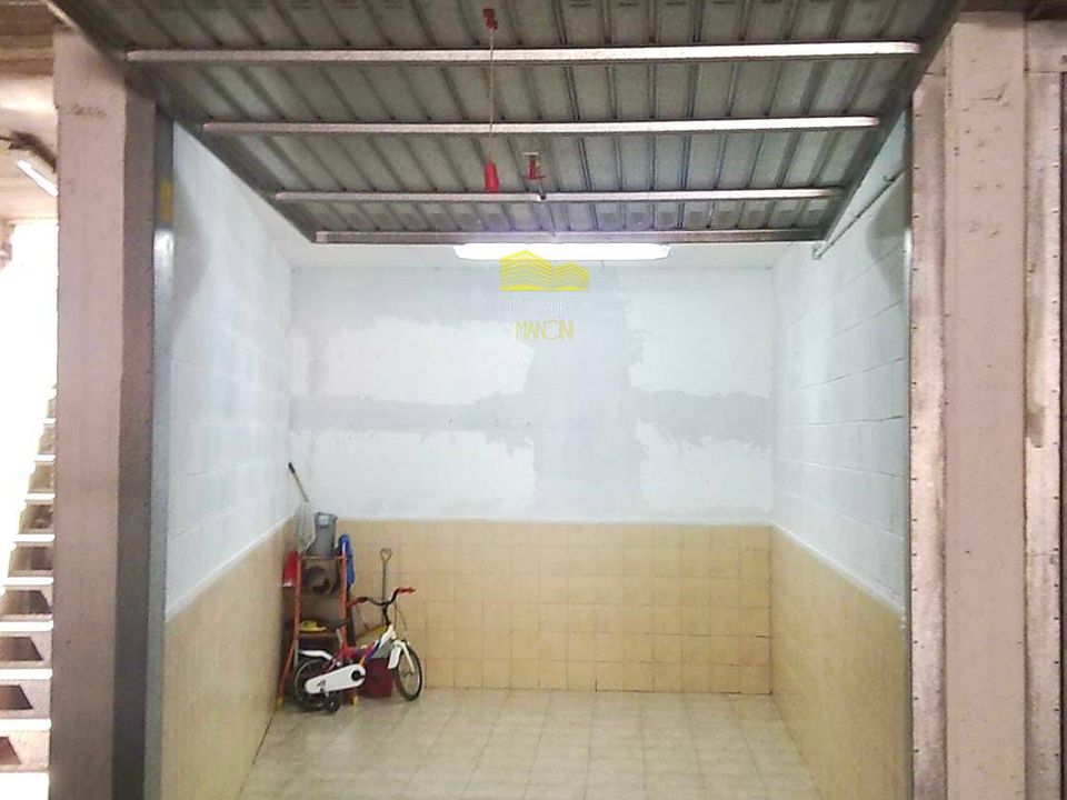 Parkeringsplads i Trezzo sull'Adda, Milan - foto 2