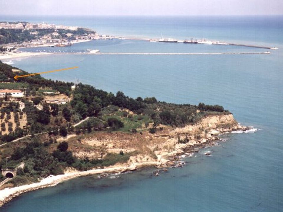 Helårsgrund i Ortona, Chieti - foto 1
