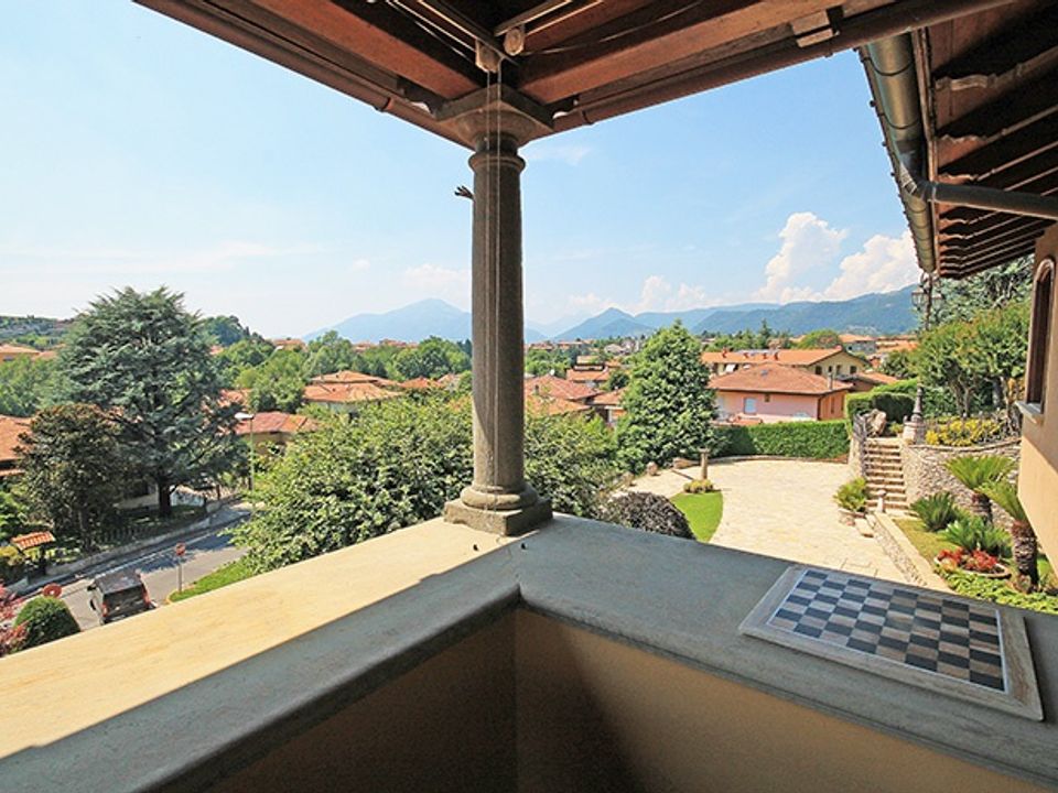 Villa i Ponteranica, Bergamo - foto 5