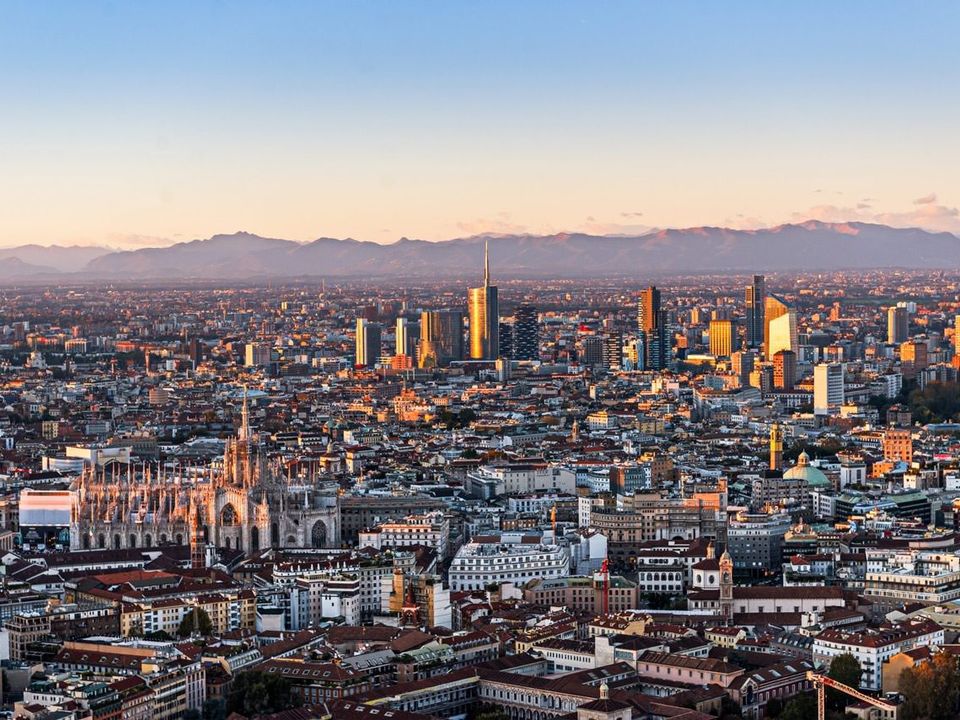 Erhvervsejendom i Milan, Milan - foto 1