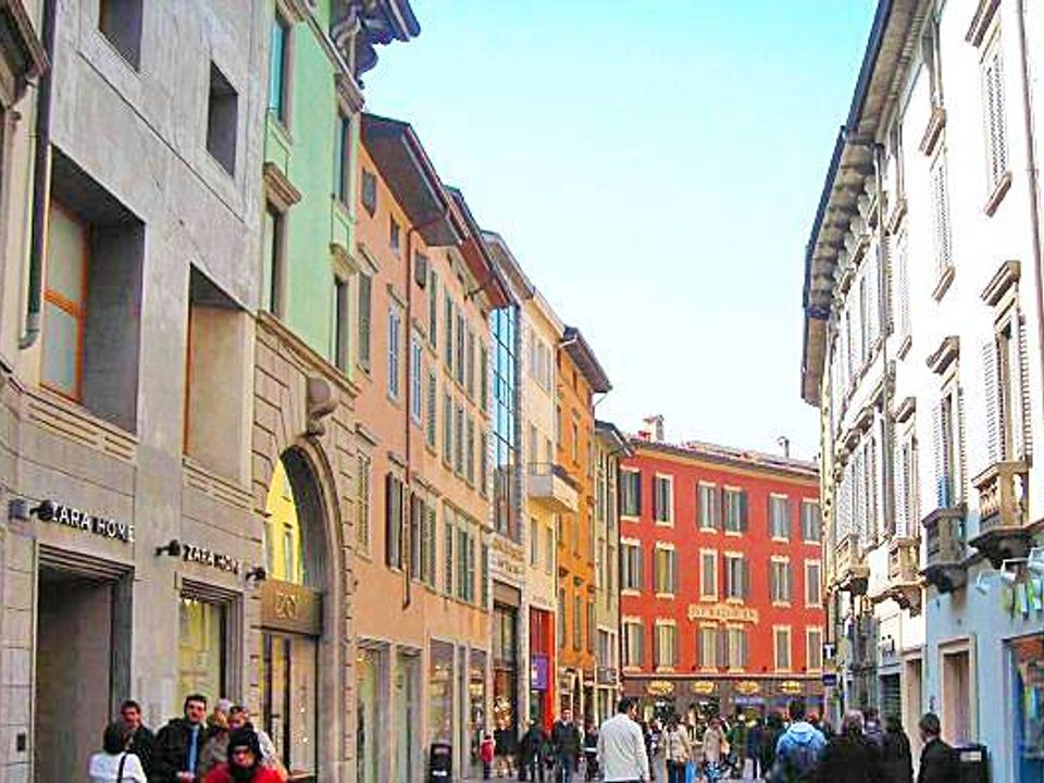 Erhvervsejendom i Bergamo, Bergamo - foto 1
