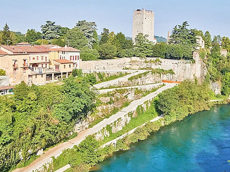 Helårsgrund i Capriate San Gervasio, Bergamo - foto 1