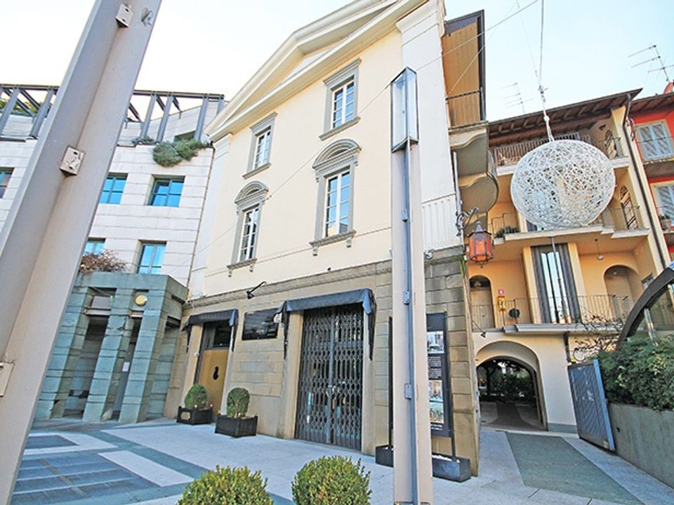 Erhvervsejendom i Bergamo, Bergamo - foto 1
