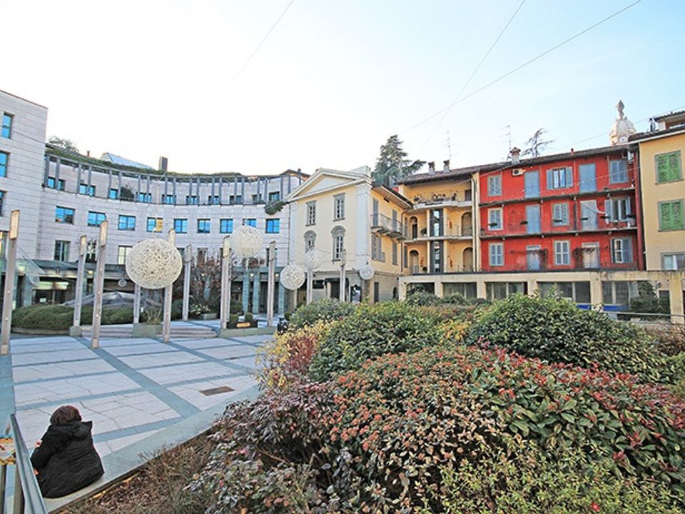 Erhvervsejendom i Bergamo, Bergamo - foto 2