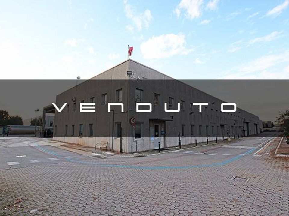 Erhvervsejendom i Busto Arsizio, Varese - foto 1