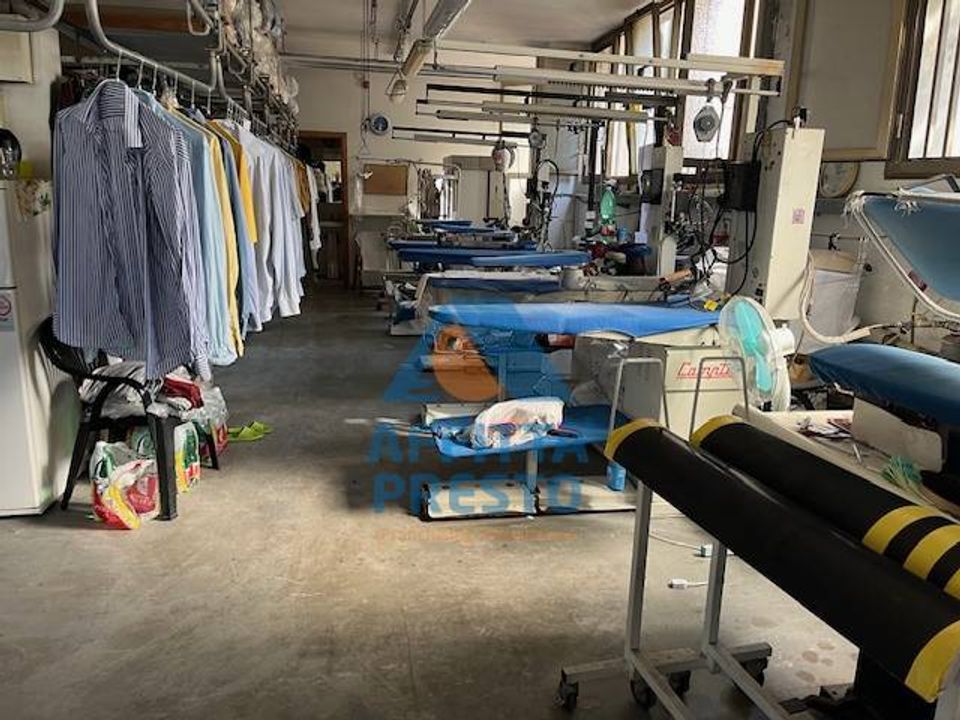 Erhvervsejendom i Empoli, Florence - foto 2