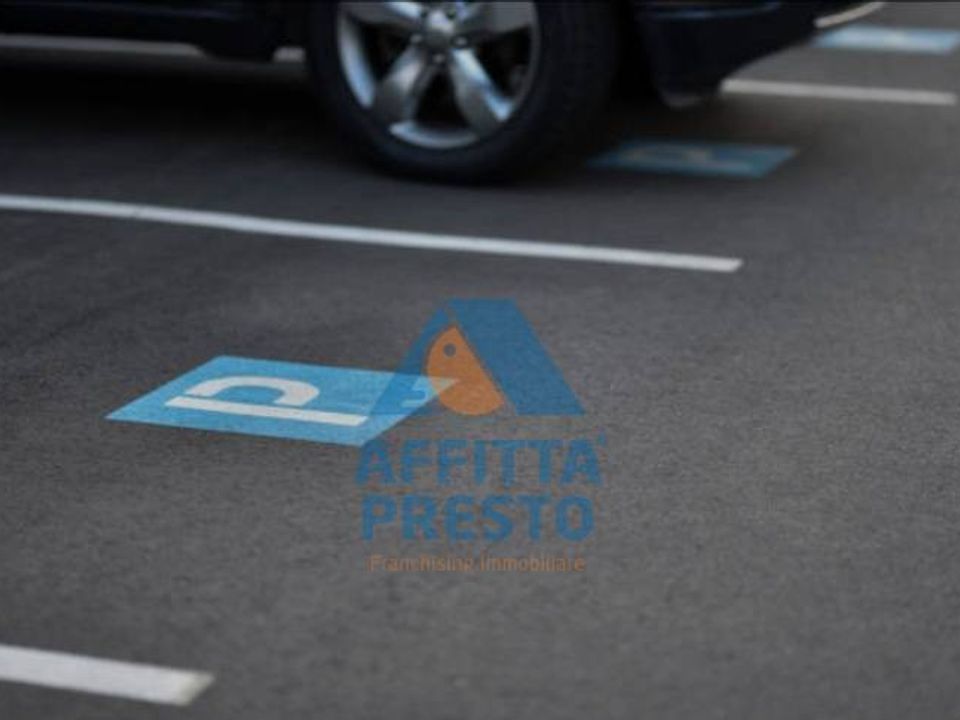 Espai d'estacionament a Empoli, Florence - foto 1