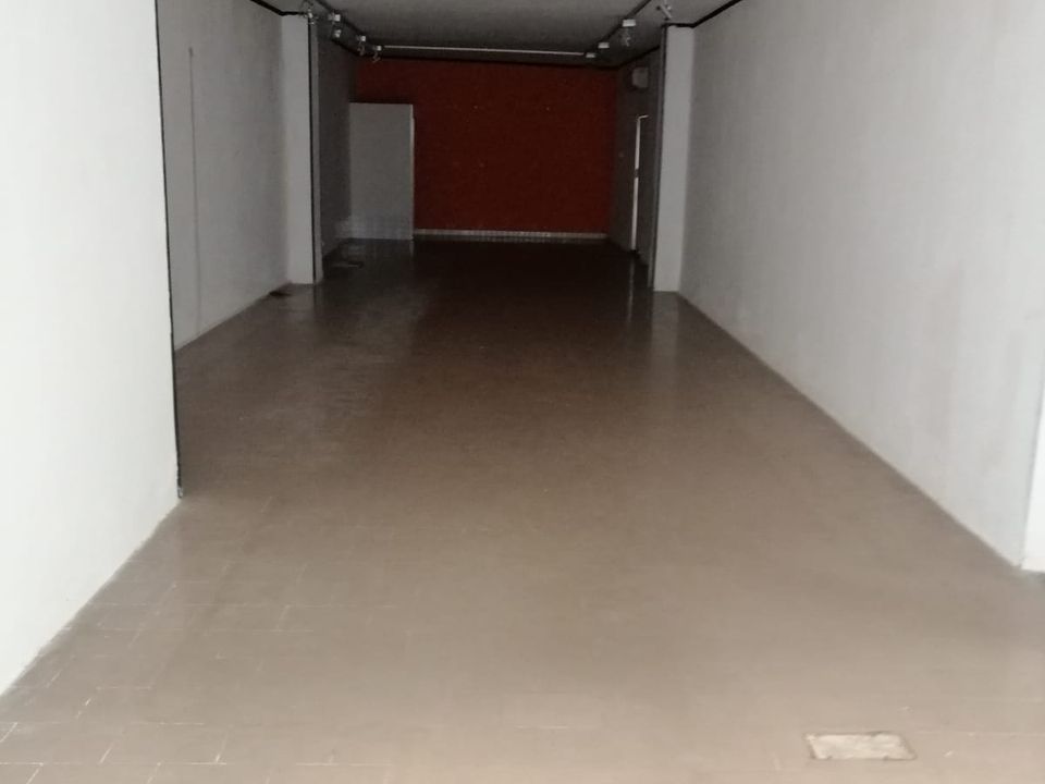 Erhvervsejendom i Fucecchio, Florence - foto 1