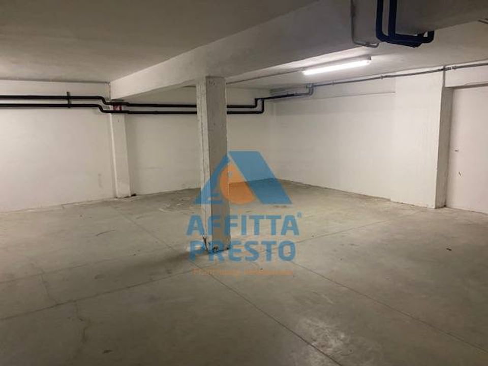 Espai d'estacionament a Empoli, Florence - foto 4
