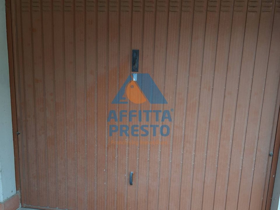 Parkeringsplads i San Miniato, Pisa - foto 1