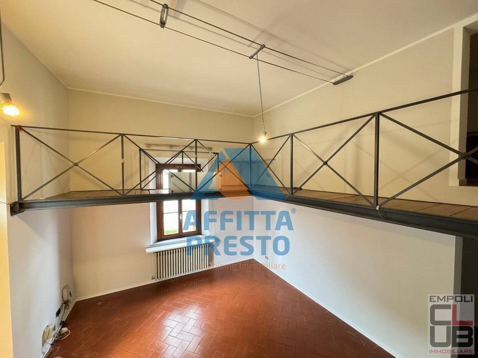 Erhvervsejendom i Empoli, Florence - foto 1
