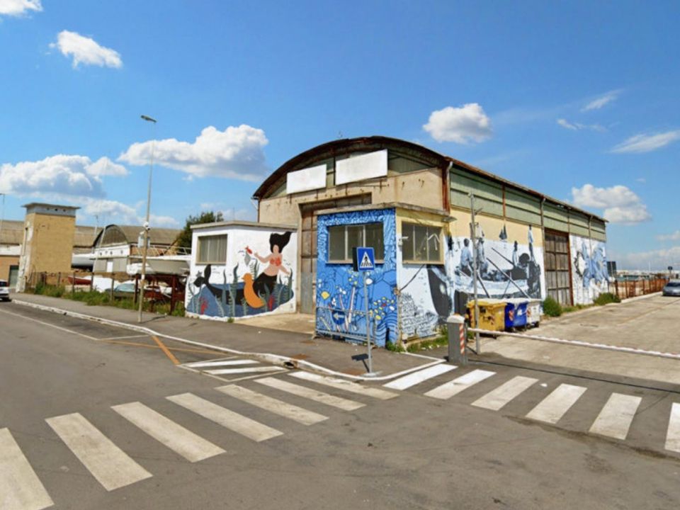 Erhvervsejendom i Civitanova Marche, Macerata - foto 1