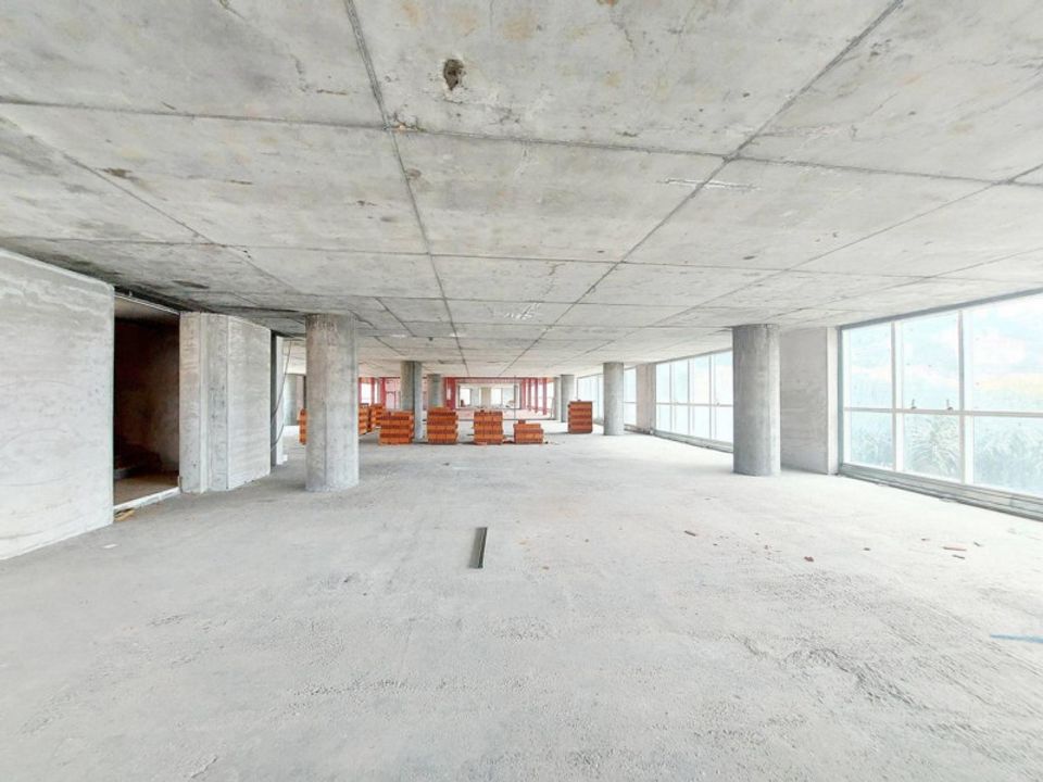 Erhvervsejendom i Imperia, Imperia - foto 1