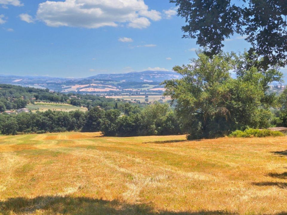 Terreno en Monte Castello di Vibio, Perugia - foto 1