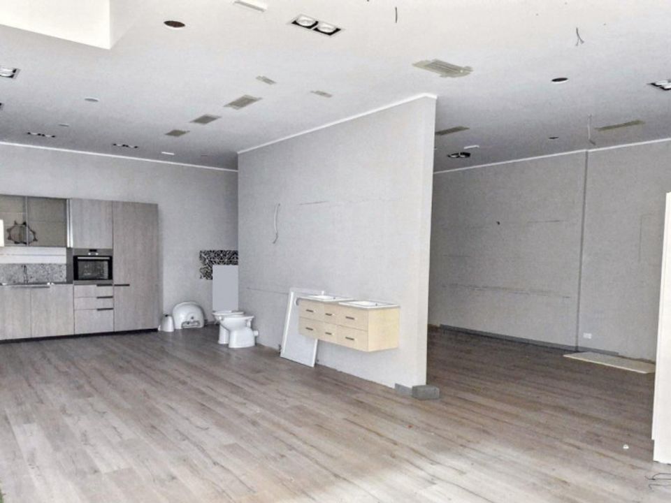 L'establiment comercial a Quartucciu, Cagliari - foto 3