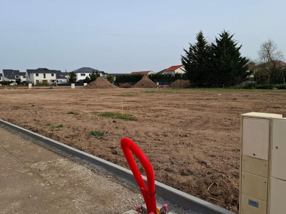 Helårsgrund i La Maxe, Moselle - foto 2