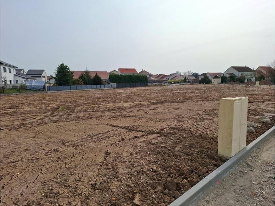 Helårsgrund i La Maxe, Moselle - foto 3