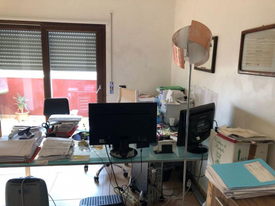 Erhvervsejendom i Montalto Uffugo, Cosenza - foto 3