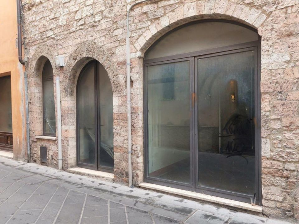 Næringseiendom i Foligno, Perugia - bilde 4