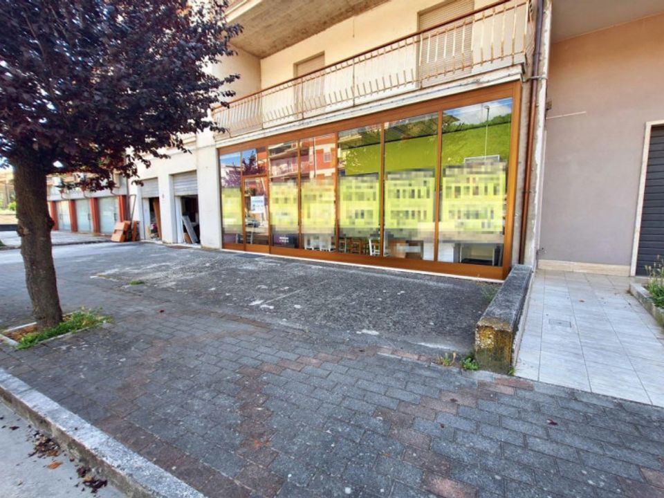Erhvervsejendom i Comunanza, Ascoli Piceno - foto 3