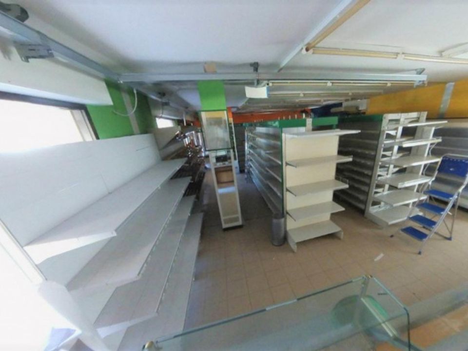 Erhvervsejendom i San Lorenzo al Mare, Imperia - foto 4