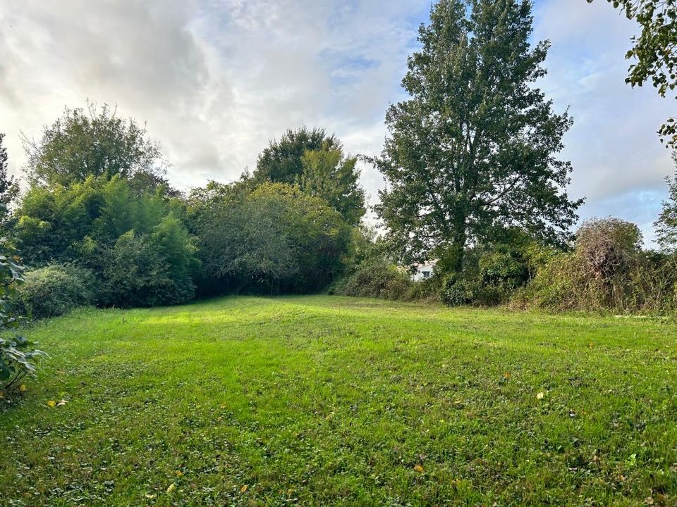 Helårsgrund i Saint-André-de-Lidon, Charente-Maritime - foto 4