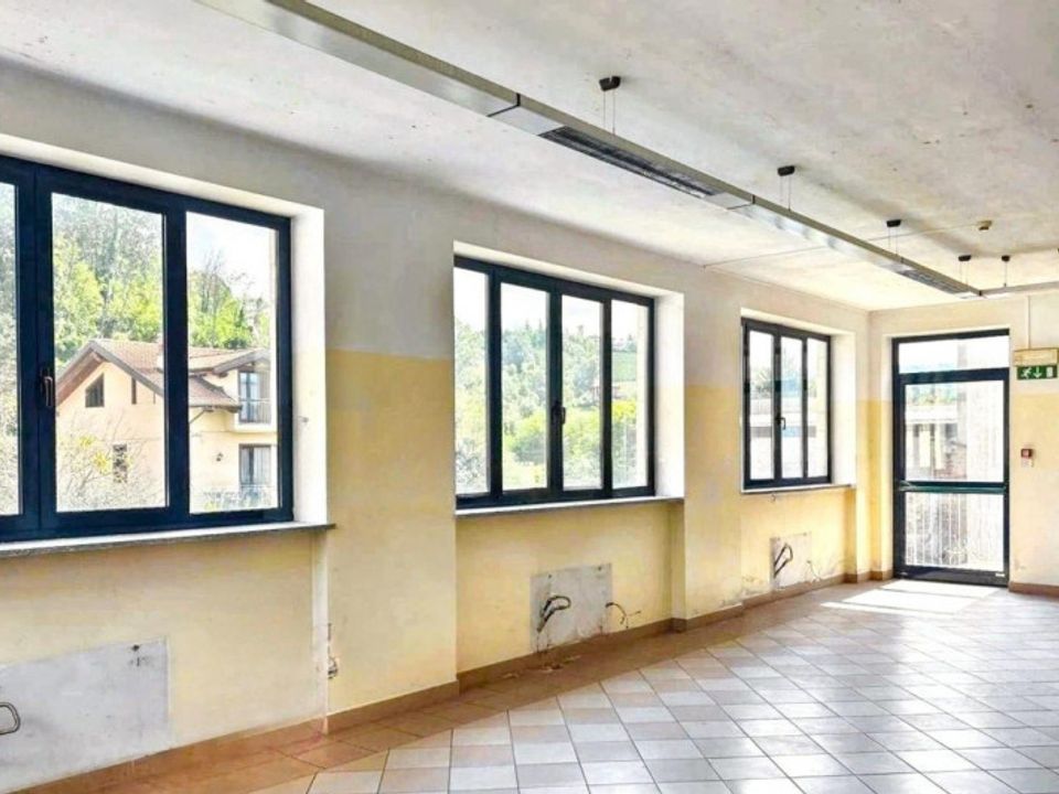 Erhvervsejendom i Monchiero, Cuneo - foto 3
