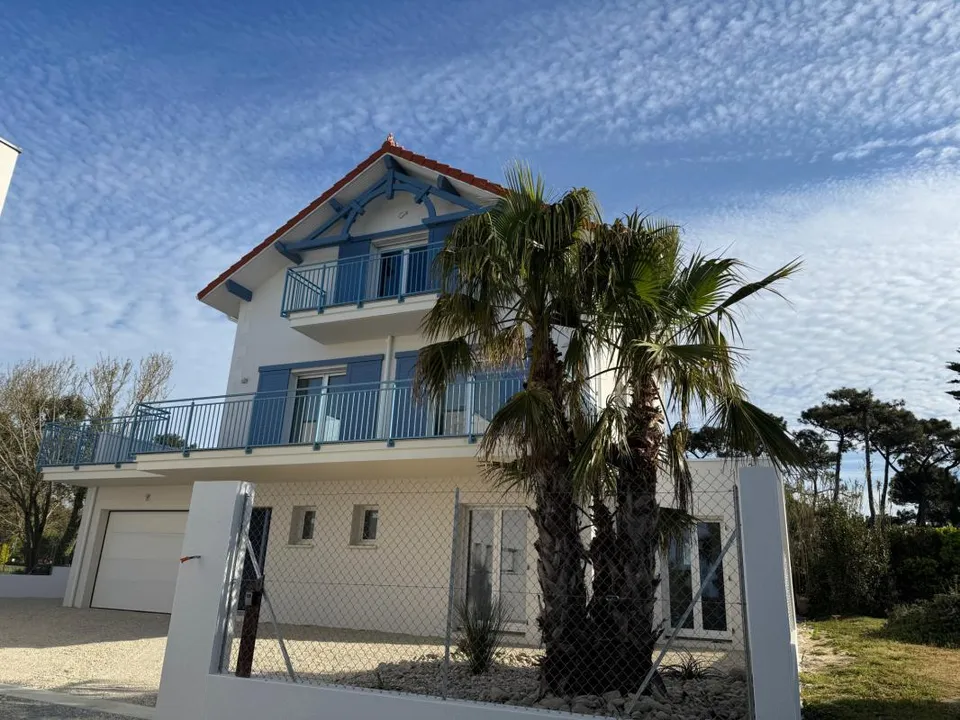 Villa i Saint-Palais-sur-Mer, Charente-Maritime - foto 1
