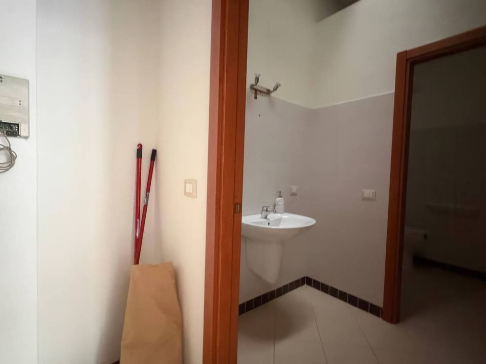 Erhvervsejendom i Mantua, Mantua - foto 4