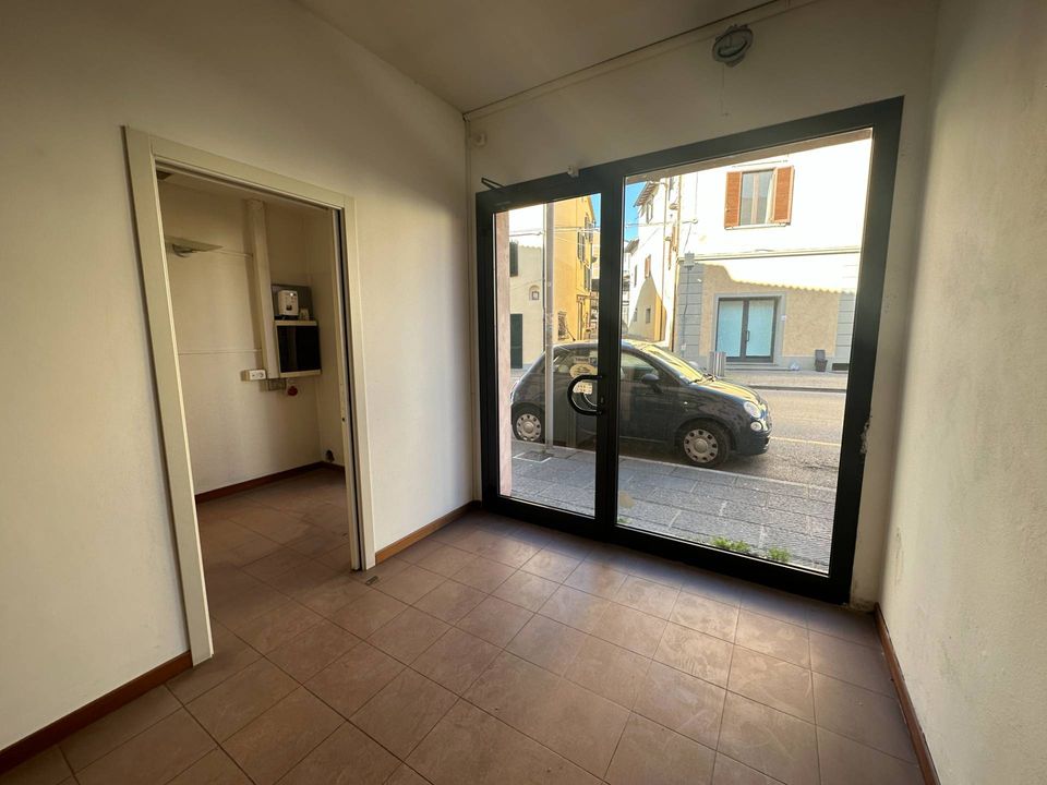 Erhvervsejendom i Calcinaia, Pisa - foto 5