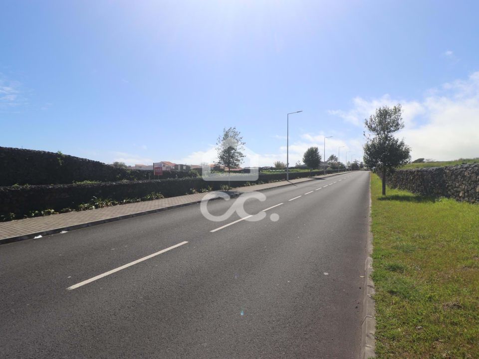Helårsgrund i Ponta Delgada, Sao Miguel - foto 1