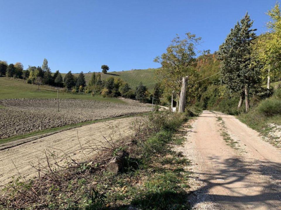 Tomt i Cagli, Pesaro and Urbino - bilde 1