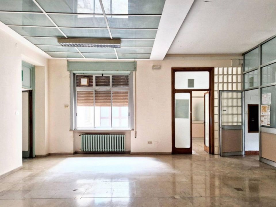 Erhvervsejendom i Rovigo, Rovigo - foto 1
