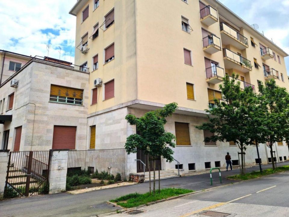 Erhvervsejendom i Rovigo, Rovigo - foto 2